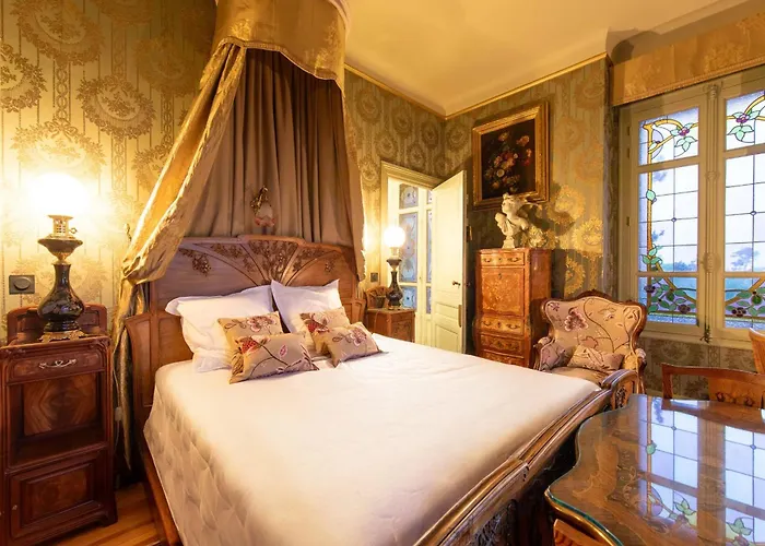 Villa L'argentine - For 13 People - Heated Swimming Pool Sauna And Jacuzzi *