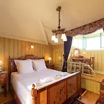 Villa L'argentine - For 13 People - Heated Swimming Pool Sauna And Jacuzzi *